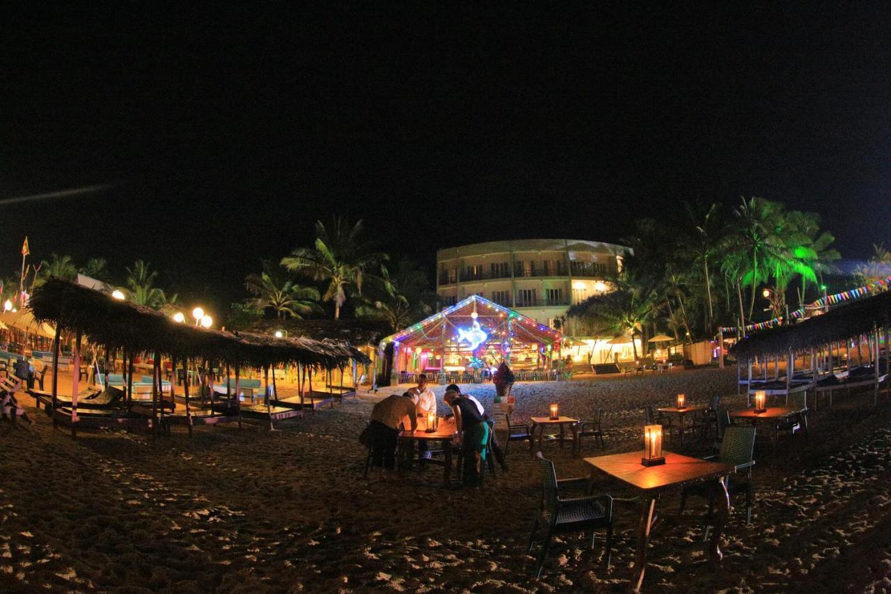 Hotel Refresh Blue Hikkaduwa